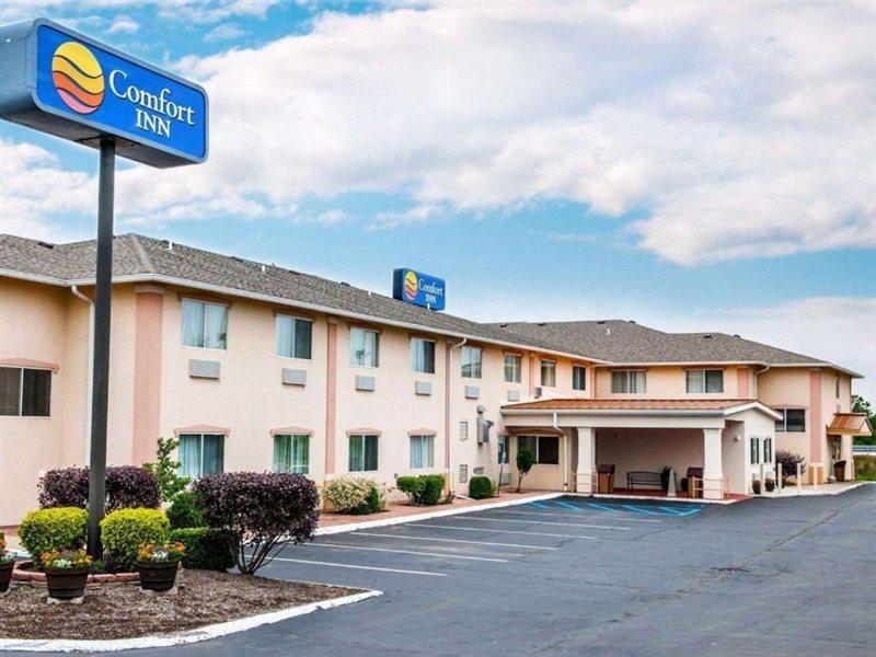 Baymont By Wyndham I-70 Richmond