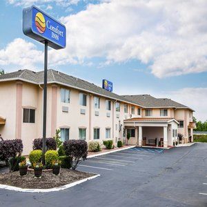 Baymont By Wyndham I-70 Hotel 2*
