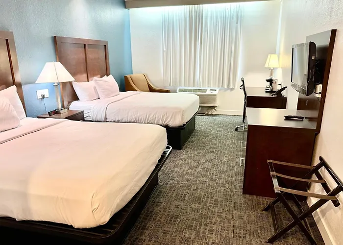 Baymont By Wyndham Richmond I-70