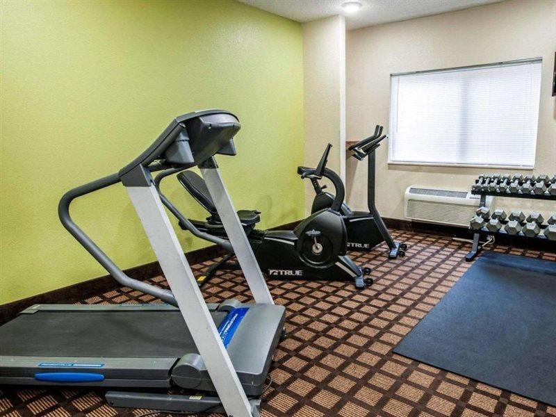 Hotel Baymont By Wyndham I-70 Richmond