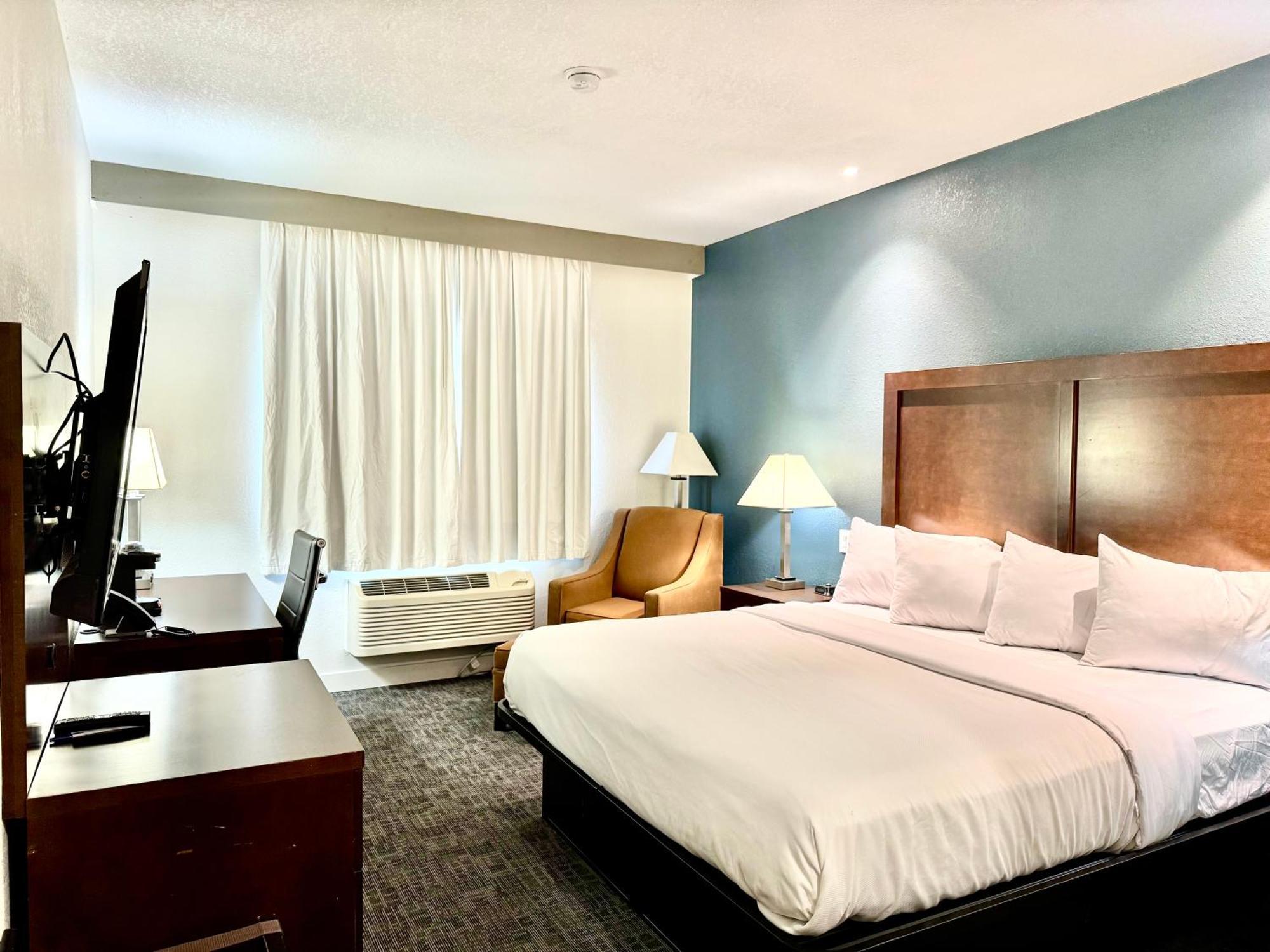 Baymont By Wyndham I-70